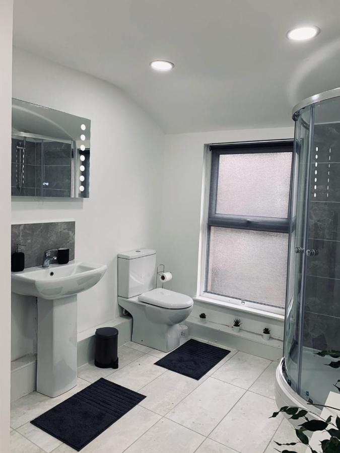 Holiday home Stylish, Spacious & Luxurious - Parking *
