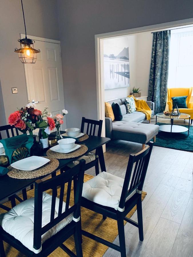 Stylish, Spacious & Luxurious - Parking Holiday home Liverpool